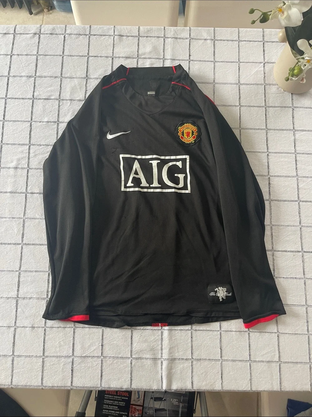 Nike Black and Red Manchester United Long Sleeve Football Jersey